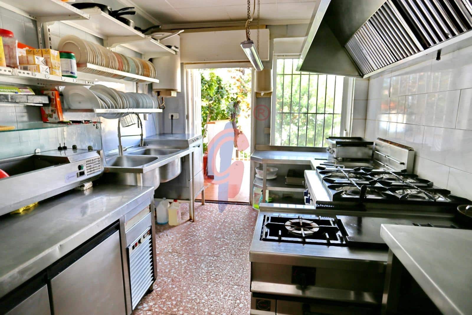 Kommersiell til salgs i La Marina - € 160 000 (Ref: 8557418)