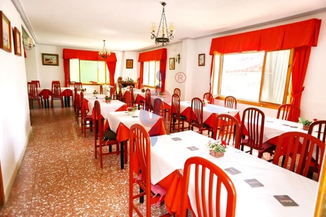 Commercieel te koop in La Marina, Elche / Elx - € 160.000 (Ref: 8557418)