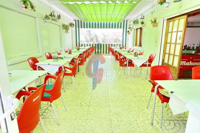 Commercieel te koop in La Marina, Elche / Elx - € 160.000 (Ref: 8557418)