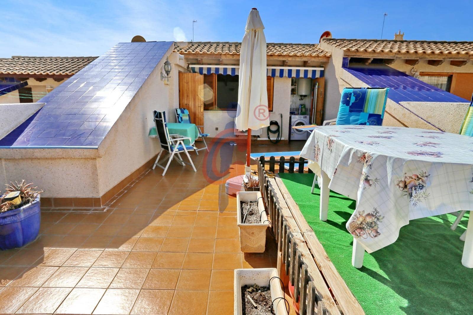 3 soveværelse Penthouse til salg i Guardamar del Segura med swimmingpool garage - € 229.000 (Ref: 8568300)