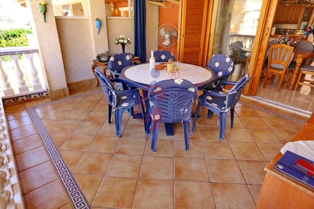 3 soverom Penthouse til salgs i El Moncayo - El Pòrtic, Guardamar del Segura med garasje - € 229 000 (Ref: 8568300)