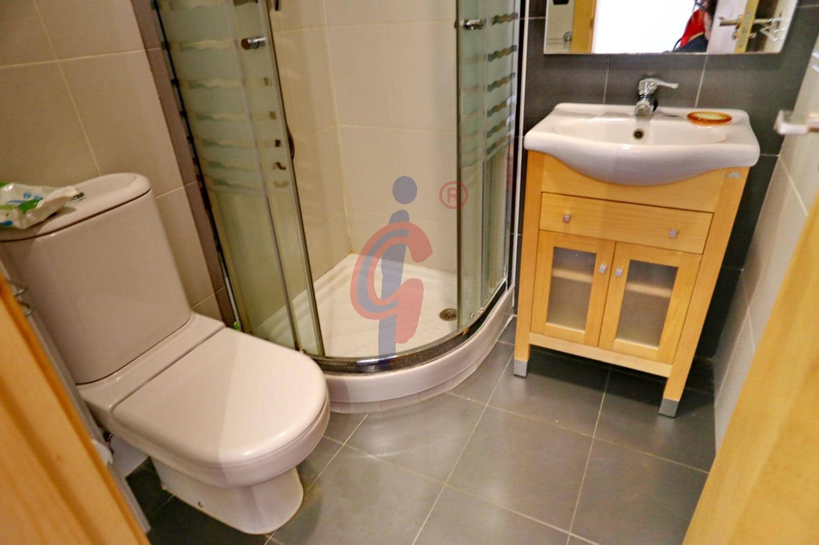 3 soveværelse Lejlighed til salg i Guardamar del Segura med garage - € 249.995 (Ref: 8687637)