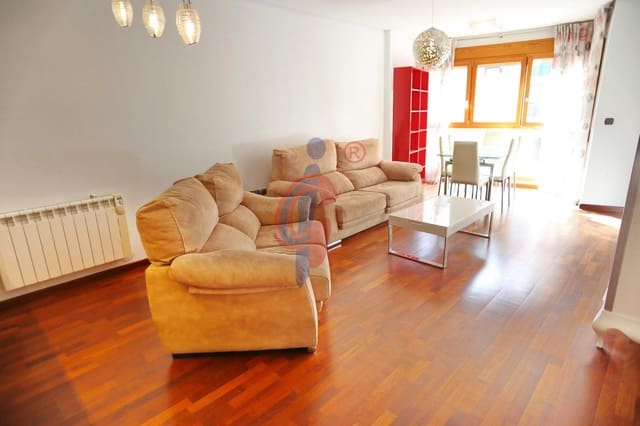 3 soverom Leilighet til salgs i Zona Pueblo, Guardamar del Segura med garasje - € 249 995 (Ref: 8687637)