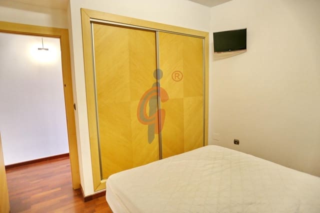 Apartamento de 3 habitaciones en Zona Pueblo, Guardamar del Segura en venta con garaje - 249.995 € (Ref: 8687637)
