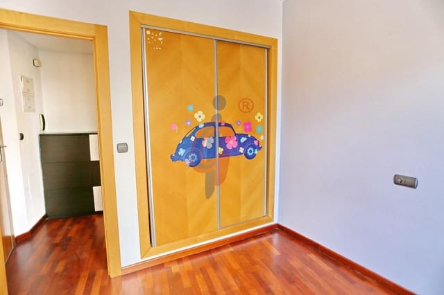 Apartamento de 3 habitaciones en Zona Pueblo, Guardamar del Segura en venta con garaje - 249.995 € (Ref: 8687637)