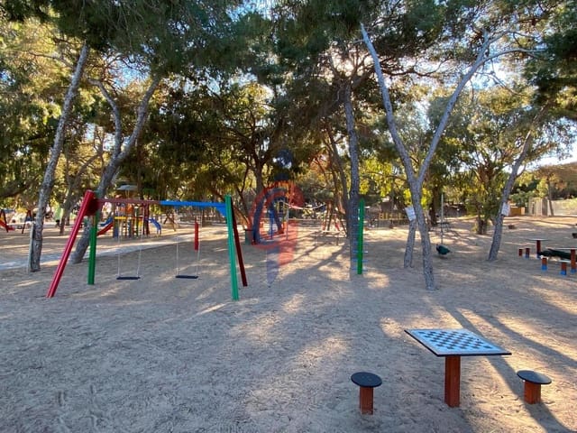 3 sovrum Hus till salu i Zona Pueblo, Guardamar del Segura - 149 000 € (Ref: 8728079)