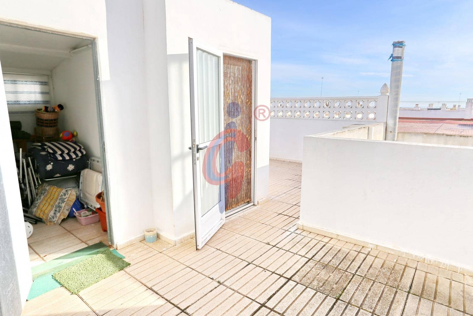 2 soveværelse Lejlighed til salg i Guardamar del Segura med garage - € 174.990 (Ref: 8755778)