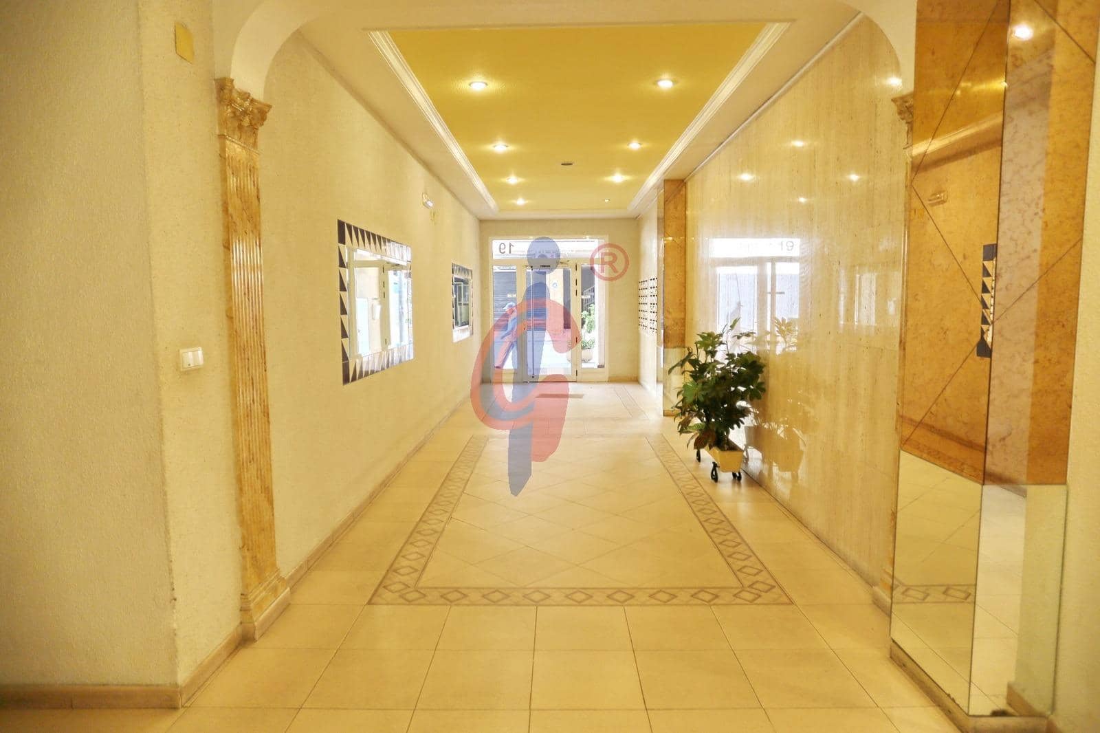 2 bedroom Apartment for sale in Guardamar del Segura with garage - € 174,990 (Ref: 8755778)