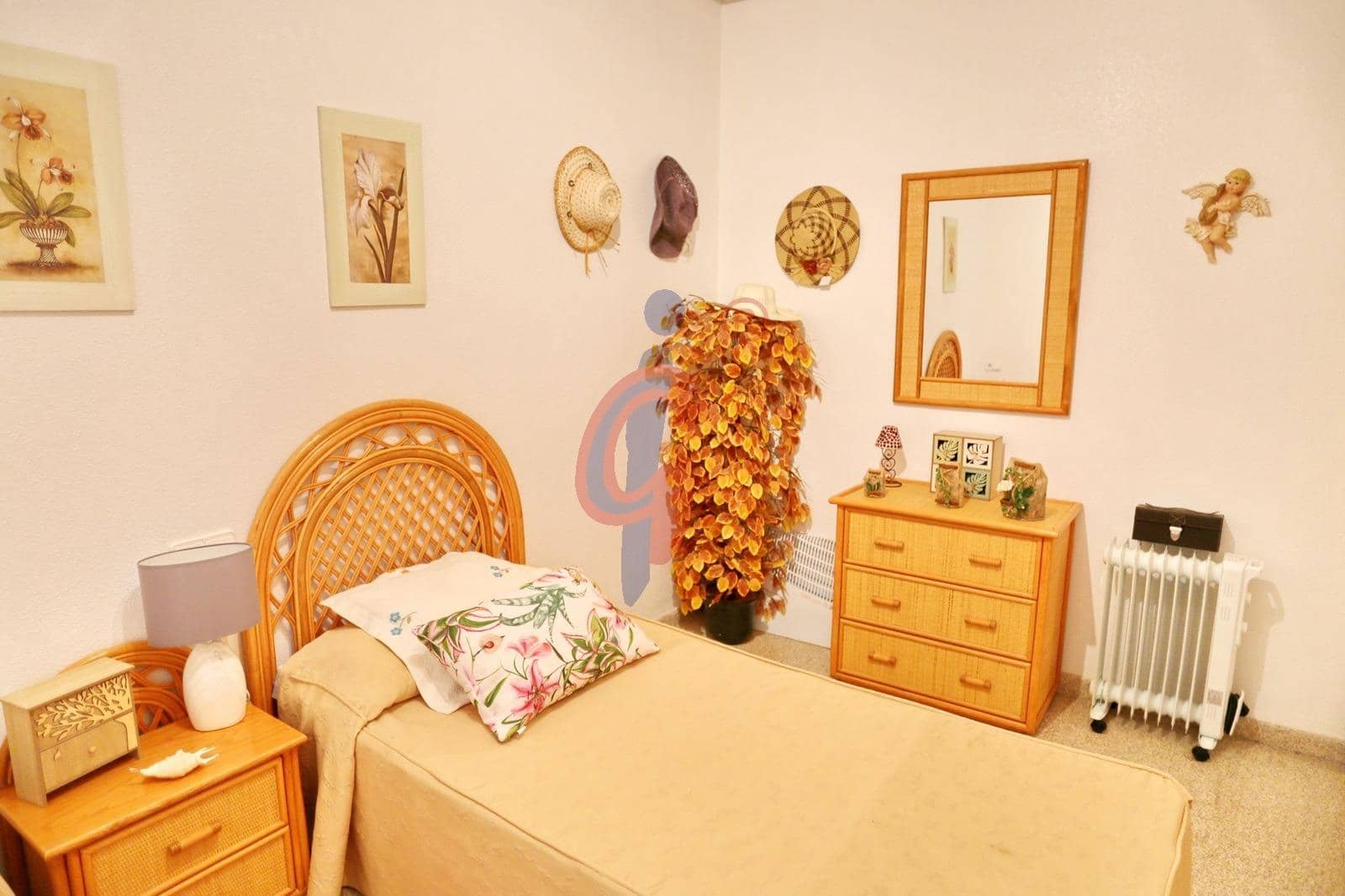 4 quarto Apartamento para venda em Guardamar del Segura com garagem - 315 000 € (Ref: 8827543)