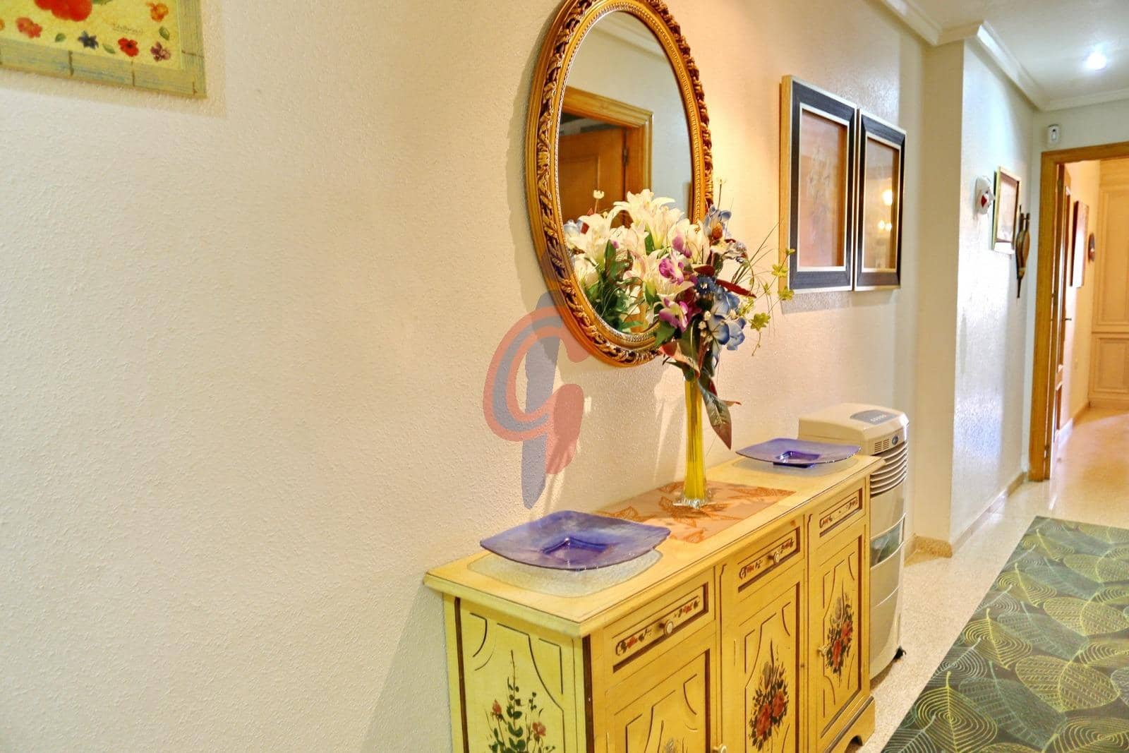 4 quarto Apartamento para venda em Guardamar del Segura com garagem - 315 000 € (Ref: 8827543)