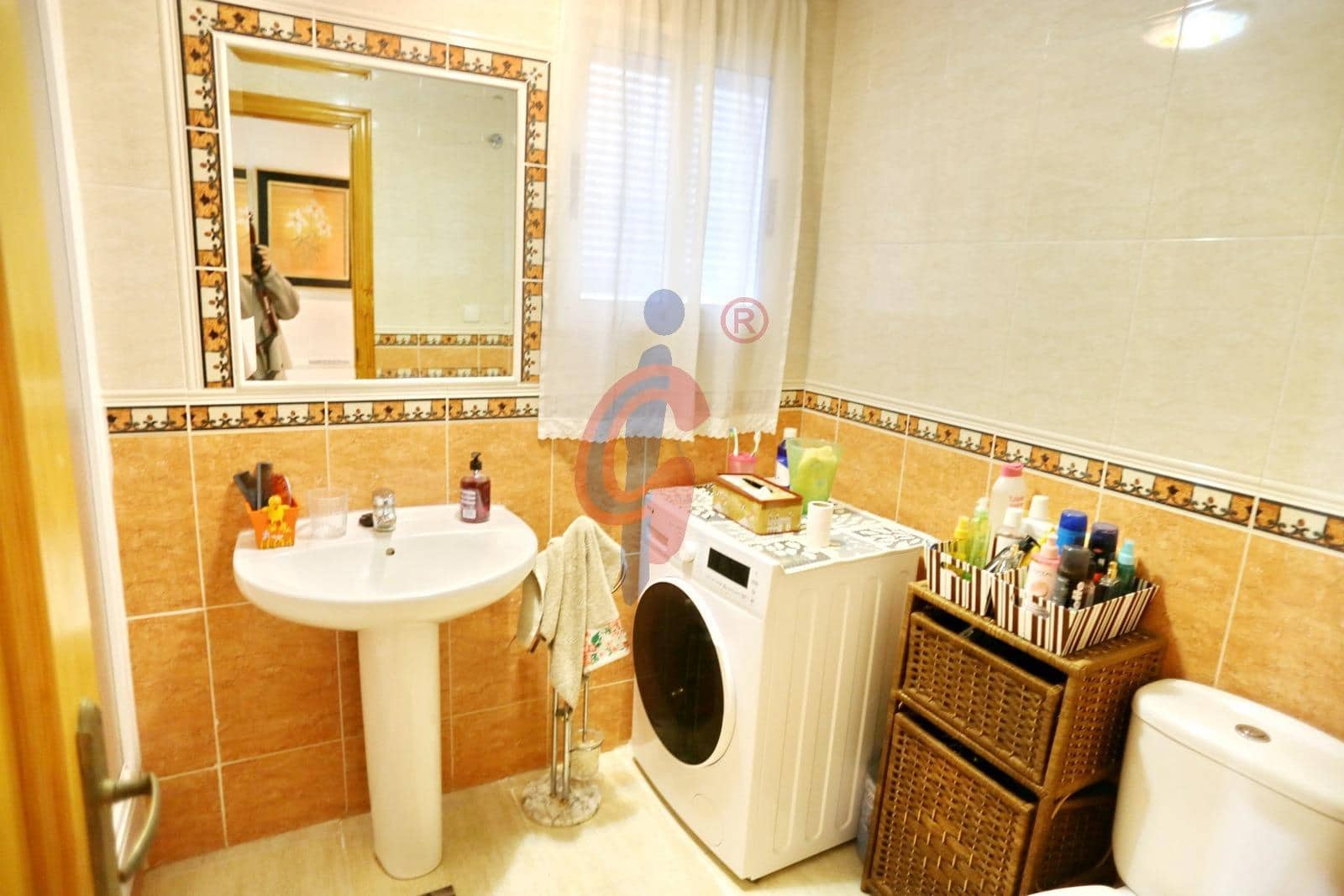 4 quarto Apartamento para venda em Guardamar del Segura com garagem - 315 000 € (Ref: 8827543)