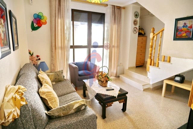 4 slaapkamer Appartement te koop in Zona Pueblo, Guardamar del Segura met garage - € 315.000 (Ref: 8827543)