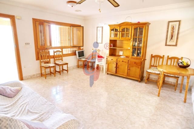 3 soveværelse Rækkehus til salg i El Moncayo - El Pòrtic, Guardamar del Segura med garage - € 220.000 (Ref: 8834699)