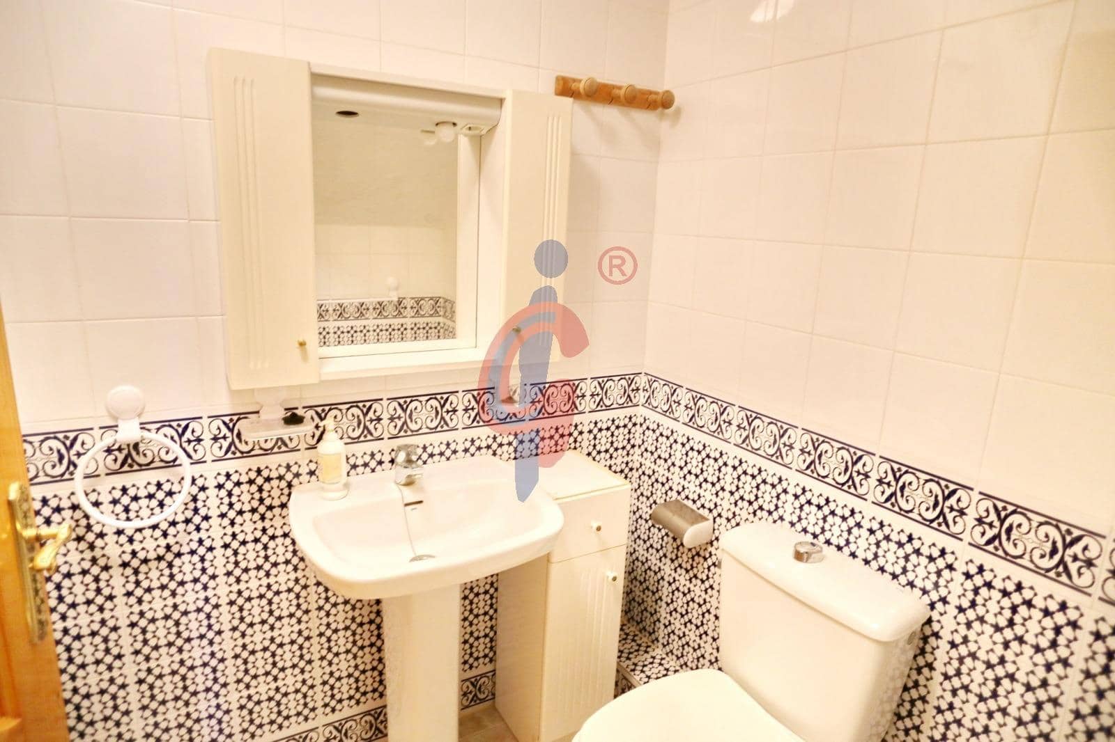 3 soveværelse Rækkehus til salg i Guardamar del Segura med garage - € 220.000 (Ref: 8834699)