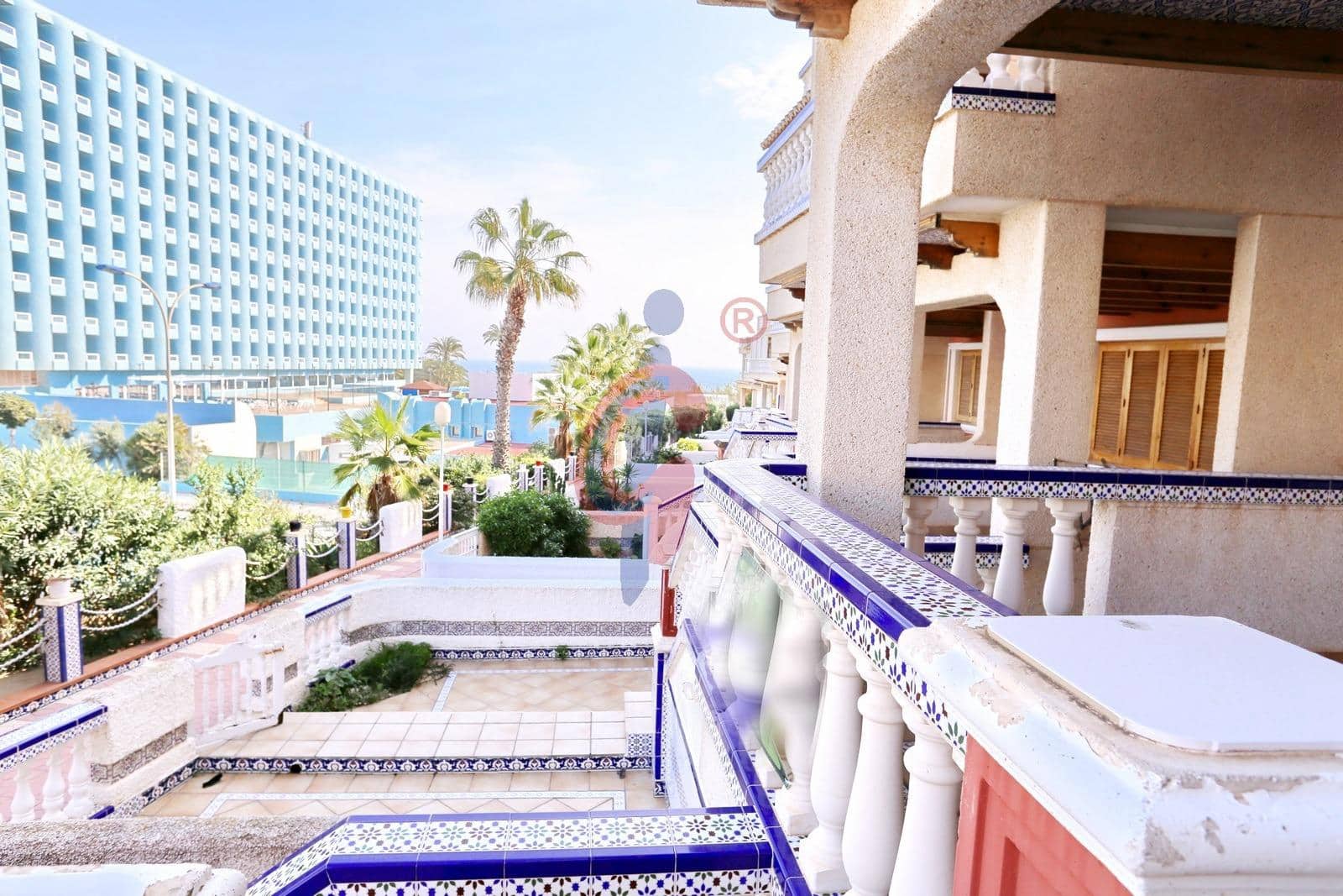 3 soveværelse Rækkehus til salg i Guardamar del Segura med garage - € 220.000 (Ref: 8834699)