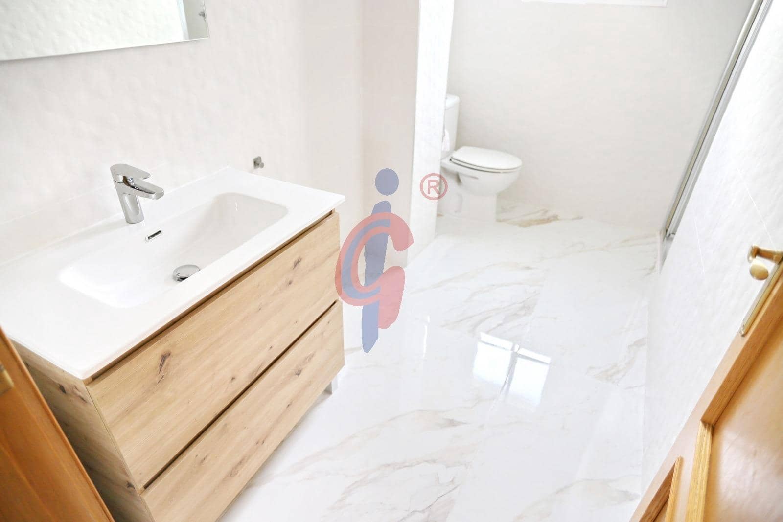 Chalet de 4 habitaciones en San Fulgencio en venta con garaje - 400.000 € (Ref: 8834700)