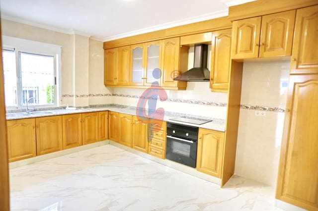 4 soverom Villa til salgs i San Fulgencio med garasje - € 400 000 (Ref: 8834700)