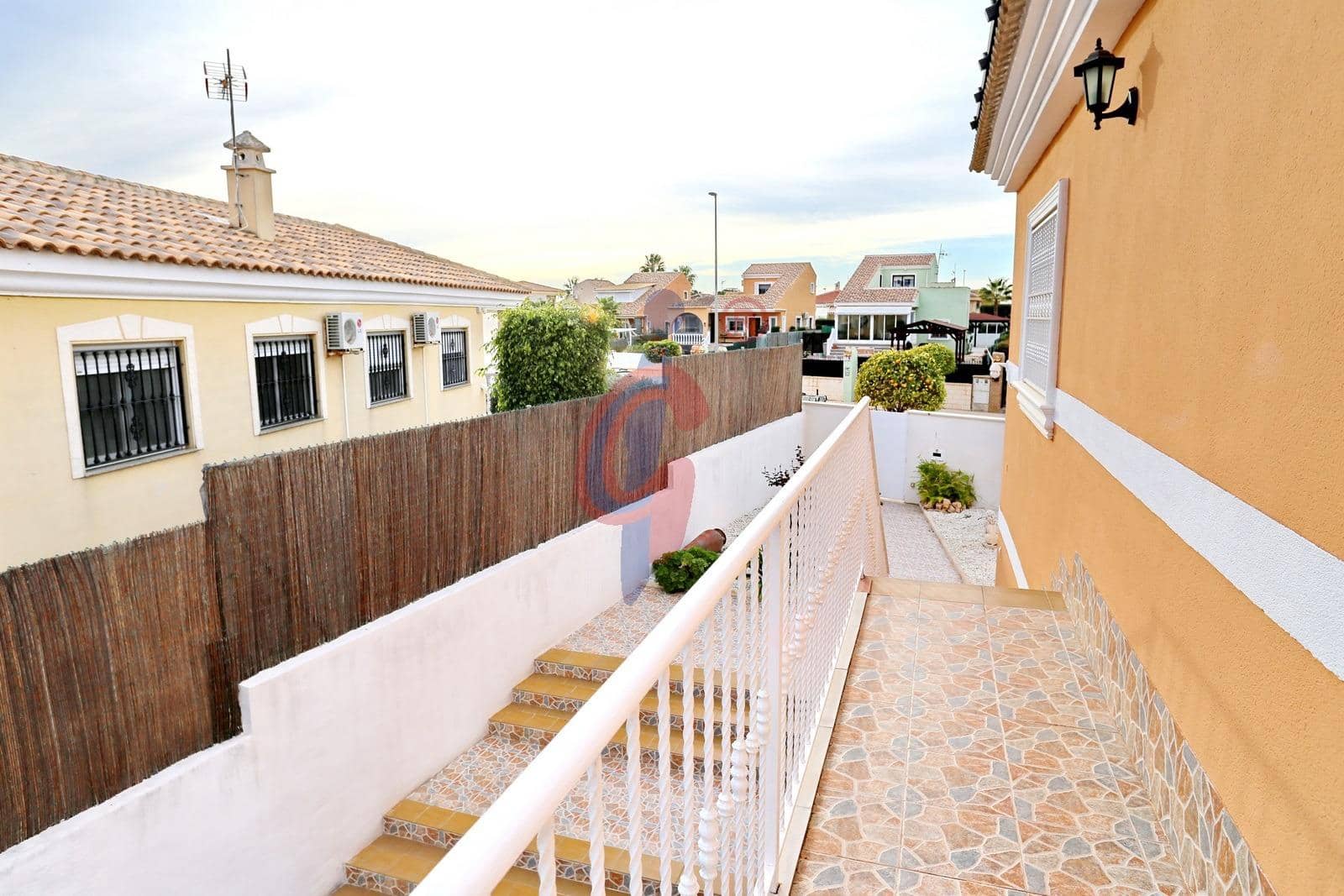 4 soverom Villa til salgs i San Fulgencio med garasje - € 400 000 (Ref: 8834700)