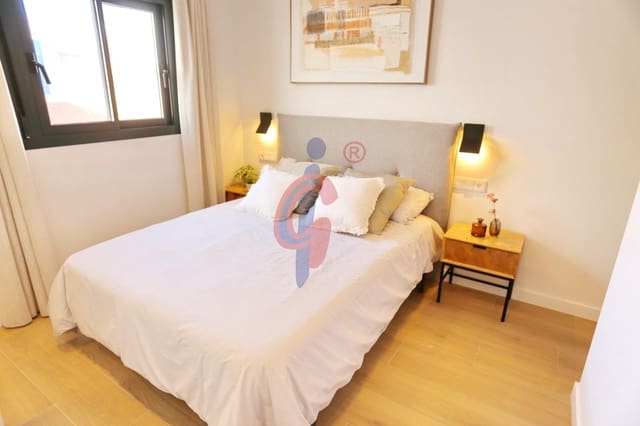 3 soverom Penthouse til salgs i Zona Pueblo, Guardamar del Segura - € 339 500 (Ref: 8841052)