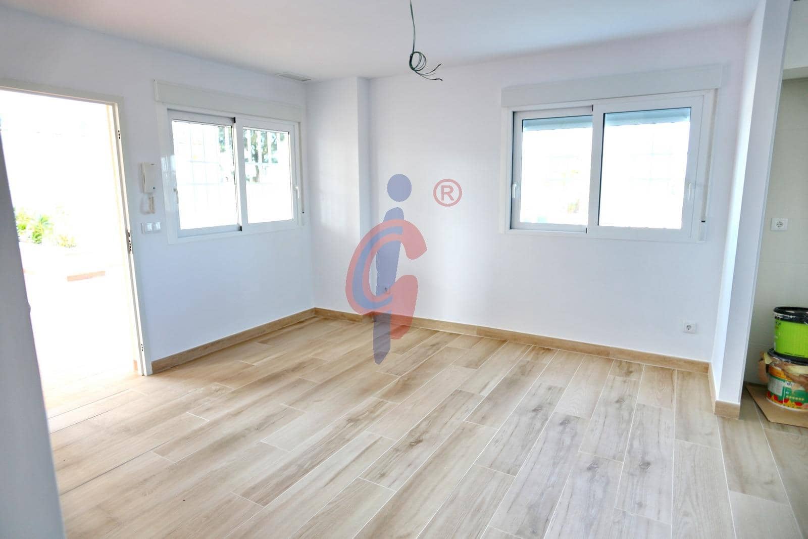 2 quarto Apartamento para venda em Guardamar del Segura com piscina - 199 900 € (Ref: 8841053)