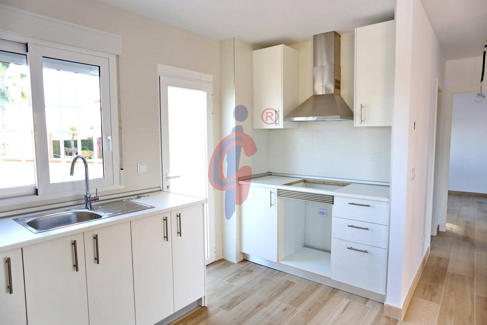 2 quarto Apartamento para venda em Guardamar del Segura com piscina - 199 900 € (Ref: 8841053)