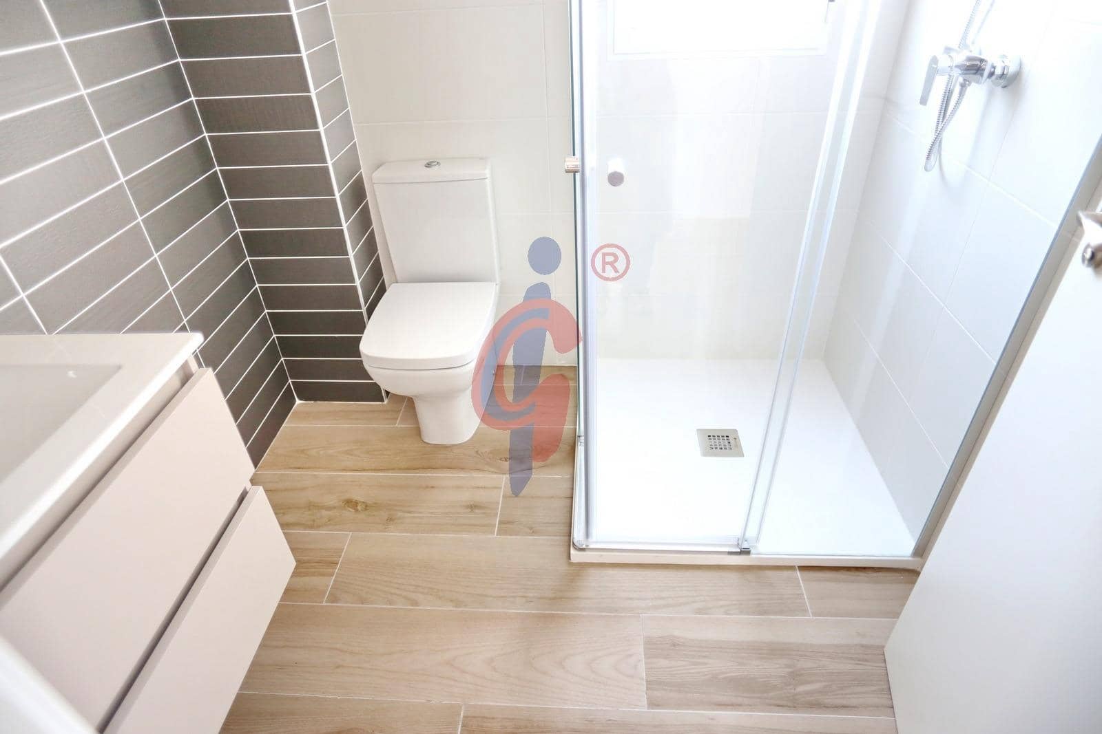 2 quarto Apartamento para venda em Guardamar del Segura com piscina - 199 900 € (Ref: 8841053)