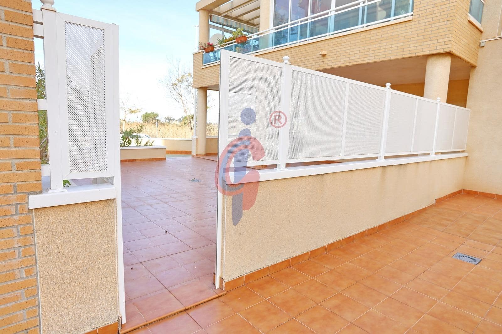 2 quarto Apartamento para venda em Guardamar del Segura com piscina - 199 900 € (Ref: 8841053)