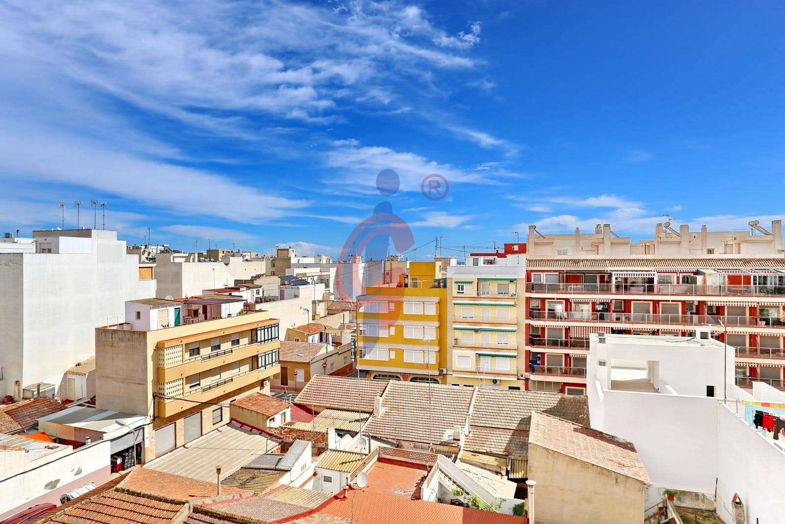 2 soveværelse Lejlighed til salg i Guardamar del Segura med swimmingpool - € 129.950 (Ref: 8865086)