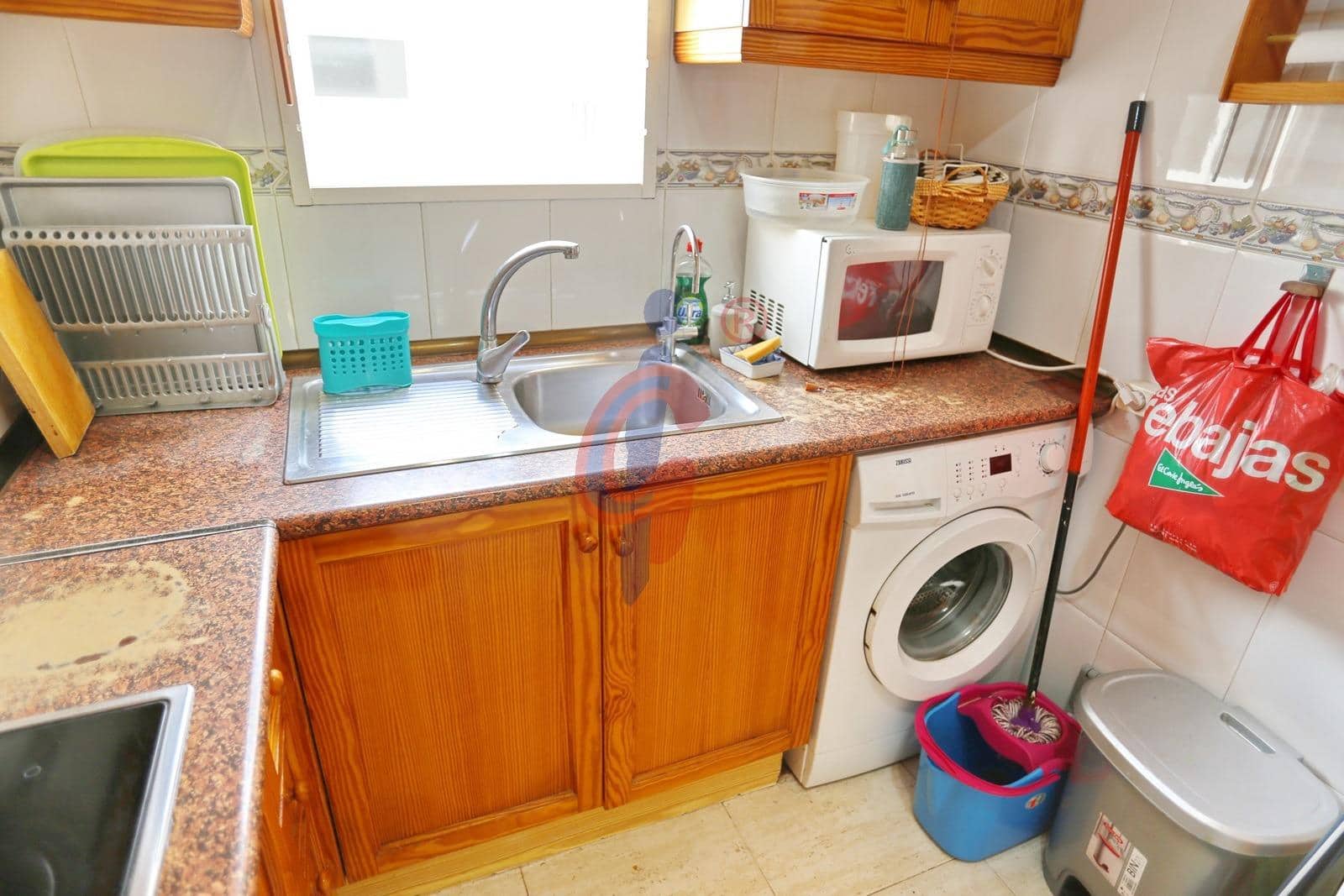 2 soveværelse Lejlighed til salg i Guardamar del Segura med swimmingpool - € 129.950 (Ref: 8865086)