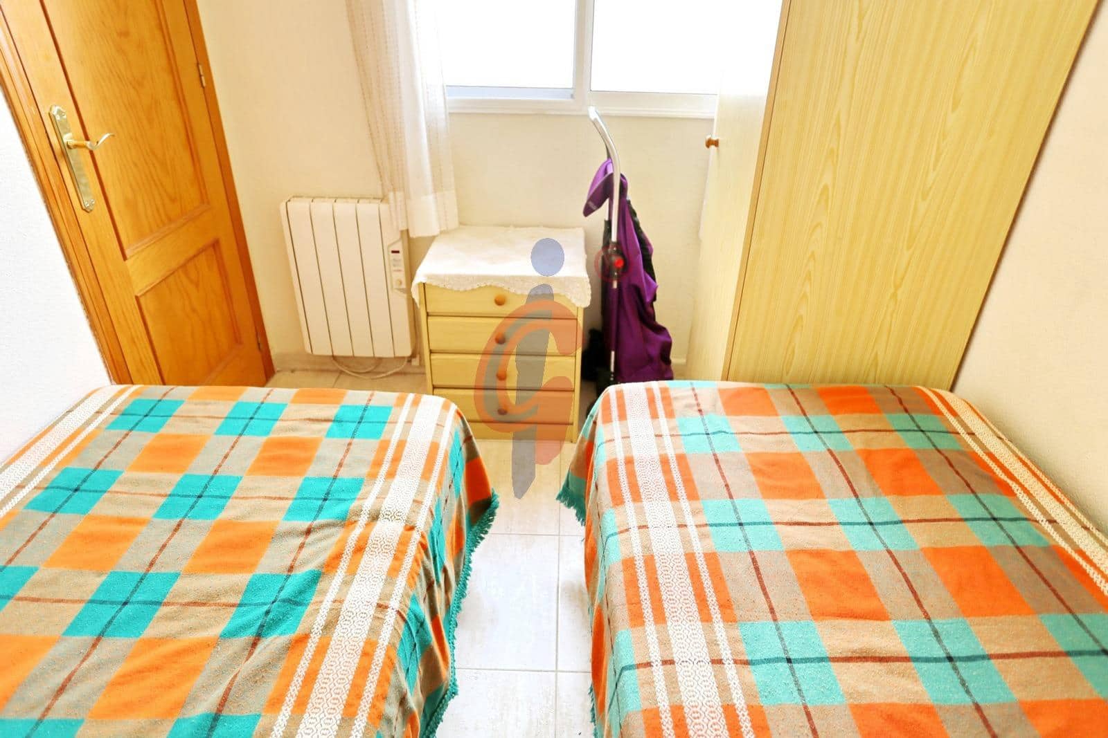 2 soveværelse Lejlighed til salg i Guardamar del Segura med swimmingpool - € 129.950 (Ref: 8865086)