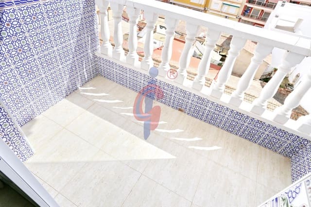 2 soveværelse Lejlighed til salg i Zona Pueblo, Guardamar del Segura med swimmingpool - € 129.950 (Ref: 8865086)