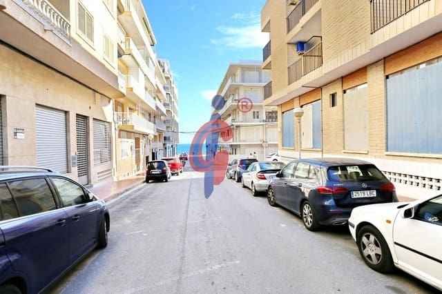 Erhverv til salg i Guardamar Playa, Guardamar del Segura - € 128.000 (Ref: 8865087)