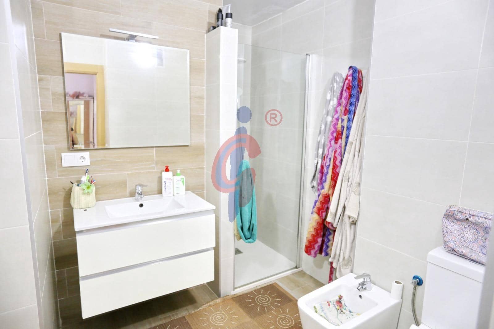 3 bedroom Apartment for sale in Guardamar del Segura - € 179,000 (Ref: 8875668)