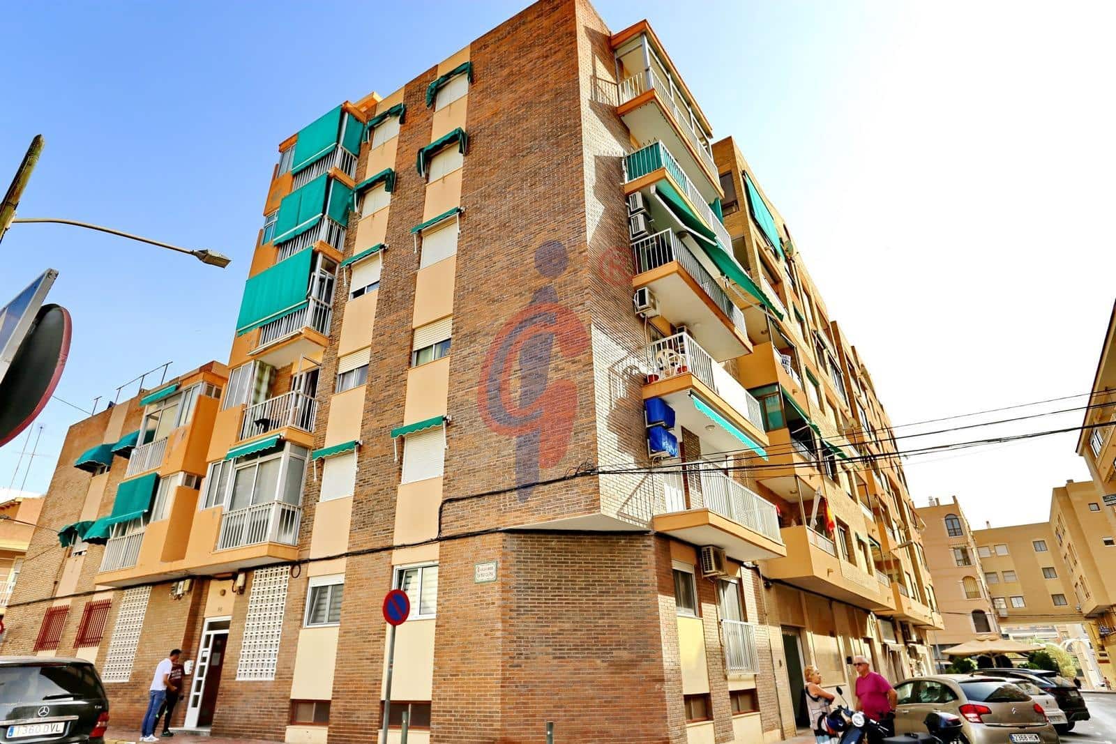 3 bedroom Apartment for sale in Guardamar del Segura - € 179,000 (Ref: 8875668)