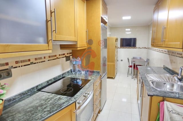 4 sypialnia Apartament na sprzedaż w Las Viñas, Guardamar del Segura z garażem - 279 000 € (Ref: 8892961)