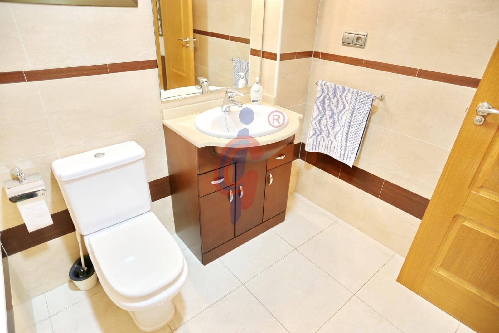 4 sypialnia Apartament na sprzedaż w Guardamar del Segura z garażem - 279 000 € (Ref: 8892961)