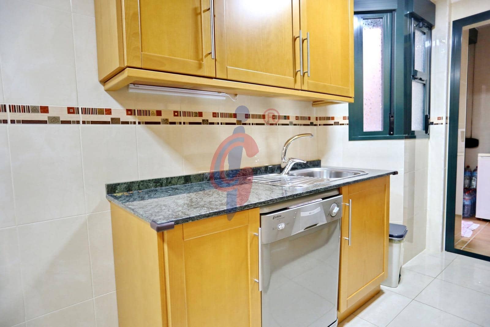 4 sypialnia Apartament na sprzedaż w Guardamar del Segura z garażem - 279 000 € (Ref: 8892961)