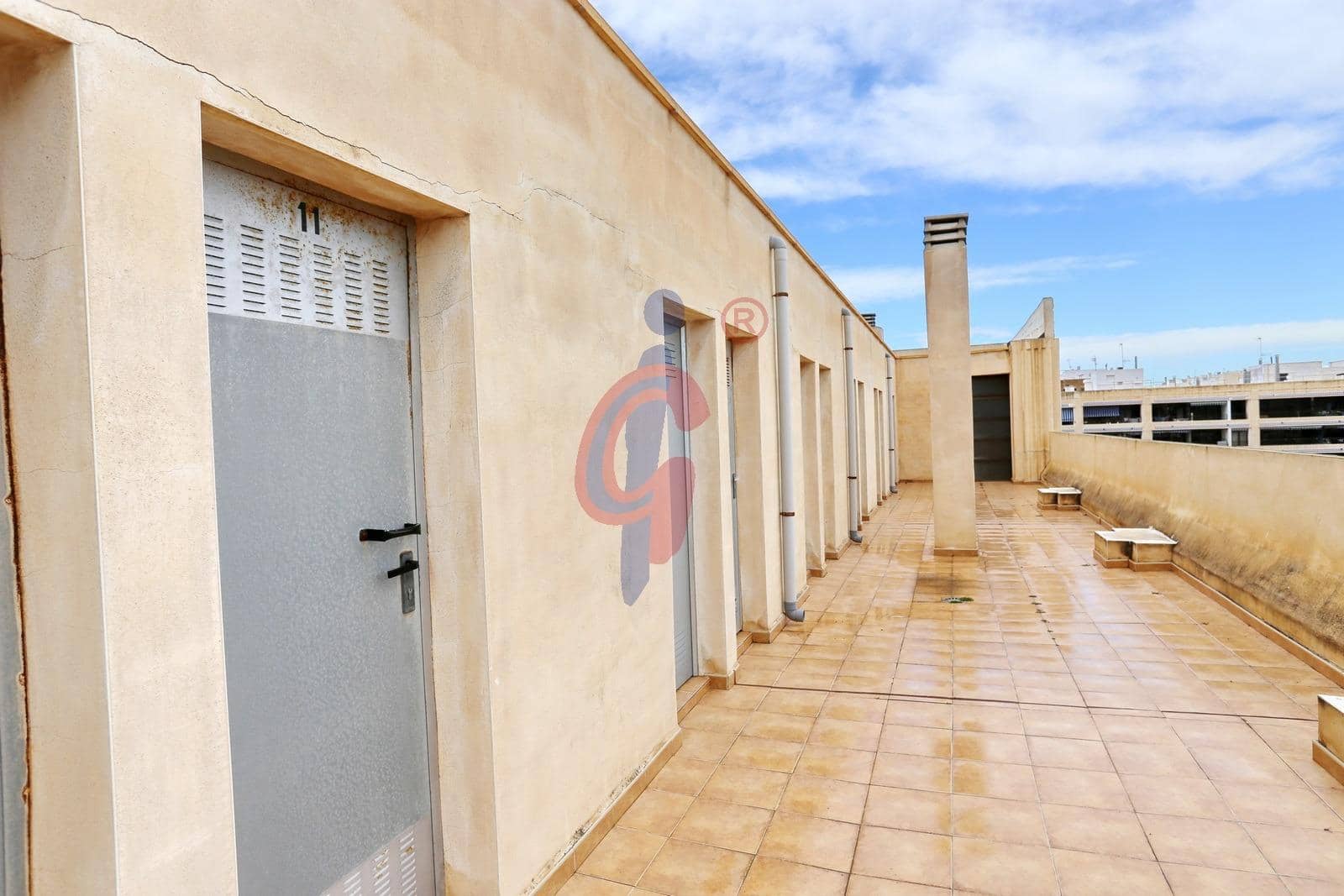 4 sypialnia Apartament na sprzedaż w Guardamar del Segura z garażem - 279 000 € (Ref: 8892961)