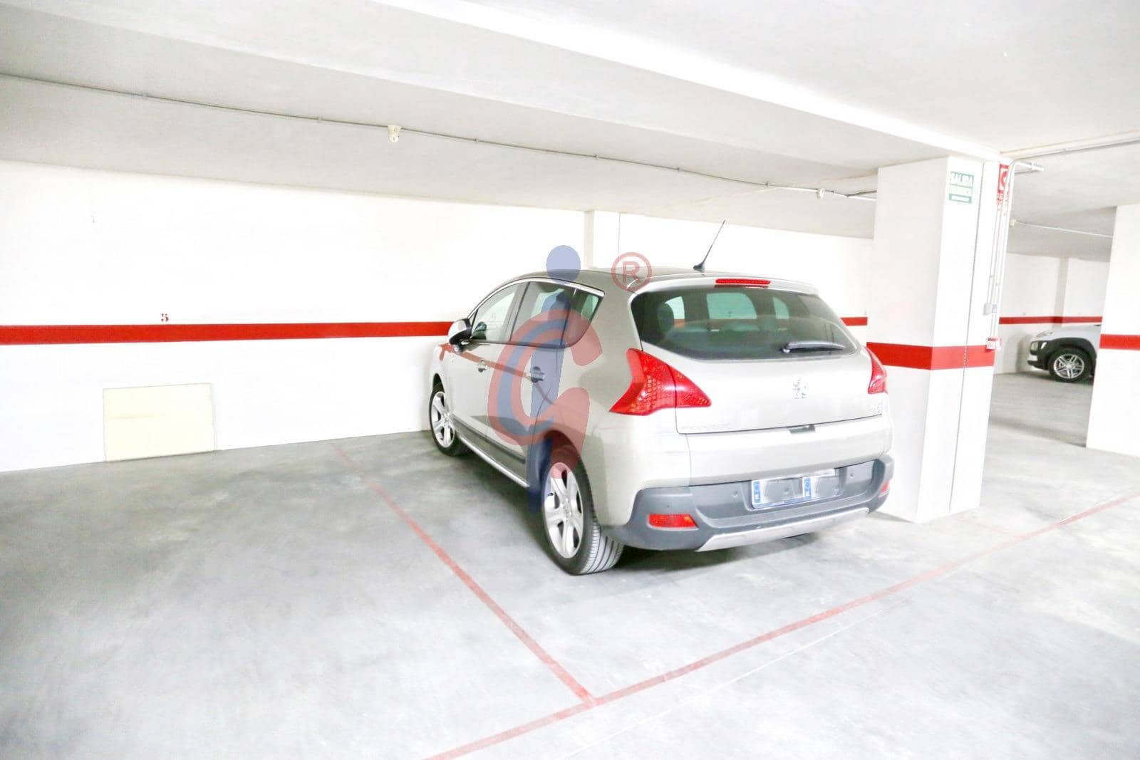 4 sypialnia Apartament na sprzedaż w Guardamar del Segura z garażem - 279 000 € (Ref: 8892961)