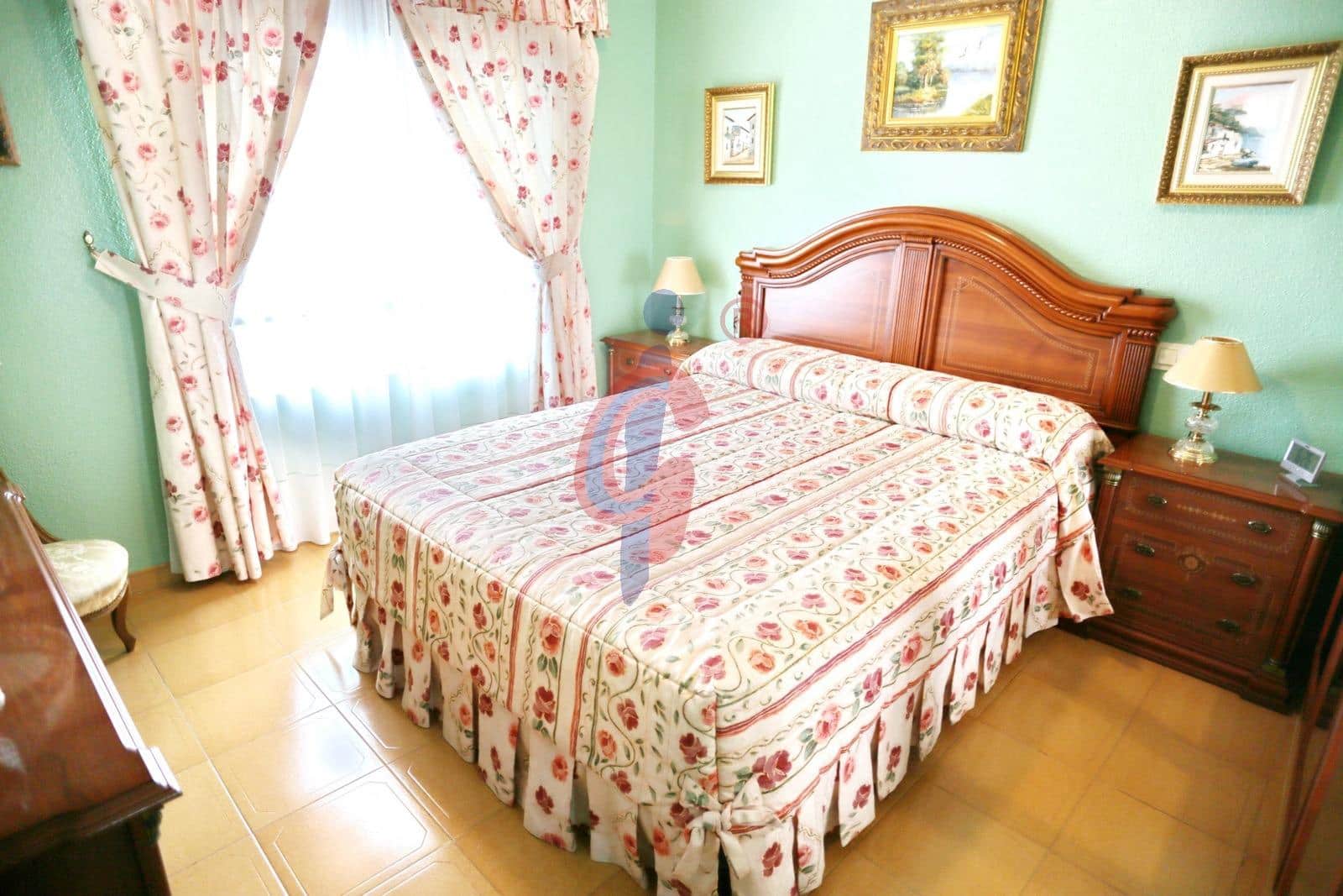 4 sypialnia Dom szeregowy na sprzedaż w Guardamar del Segura z basenem garażem - 435 000 € (Ref: 8915207)