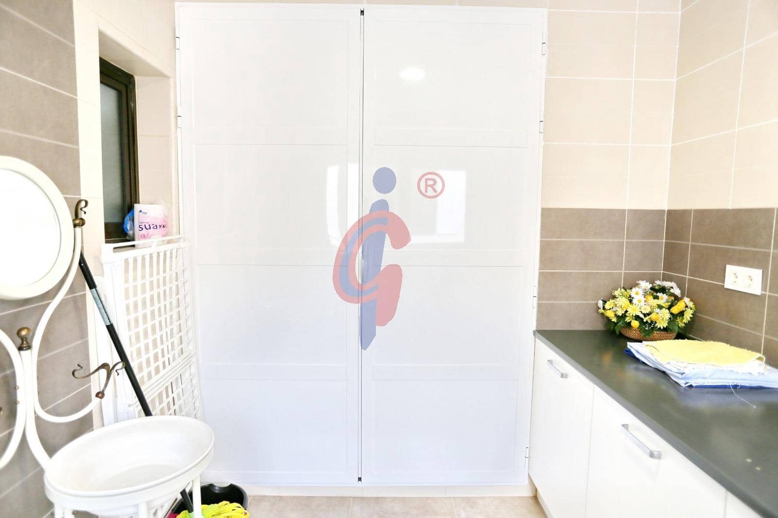 4 slaapkamer Rijtjeshuis te koop in Guardamar del Segura met zwembad garage - € 435.000 (Ref: 8915207)