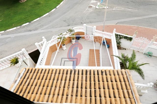 4 sovrum Radhus till salu i Las Viñas, Guardamar del Segura med pool garage - 435 000 € (Ref: 8915207)