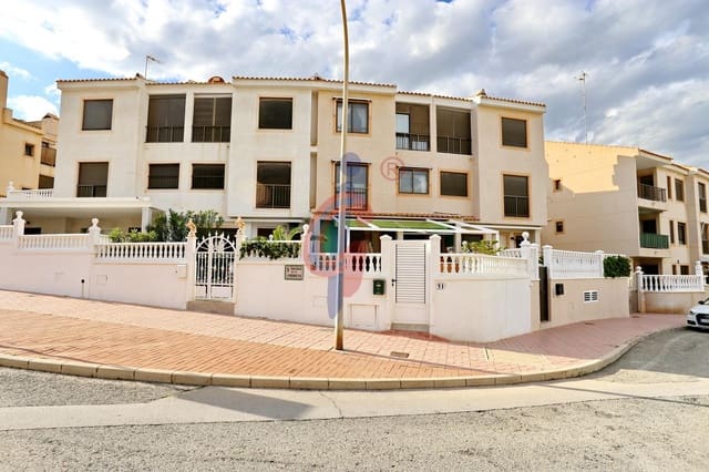 4 sovrum Radhus till salu i Las Viñas, Guardamar del Segura med pool garage - 435 000 € (Ref: 8915207)