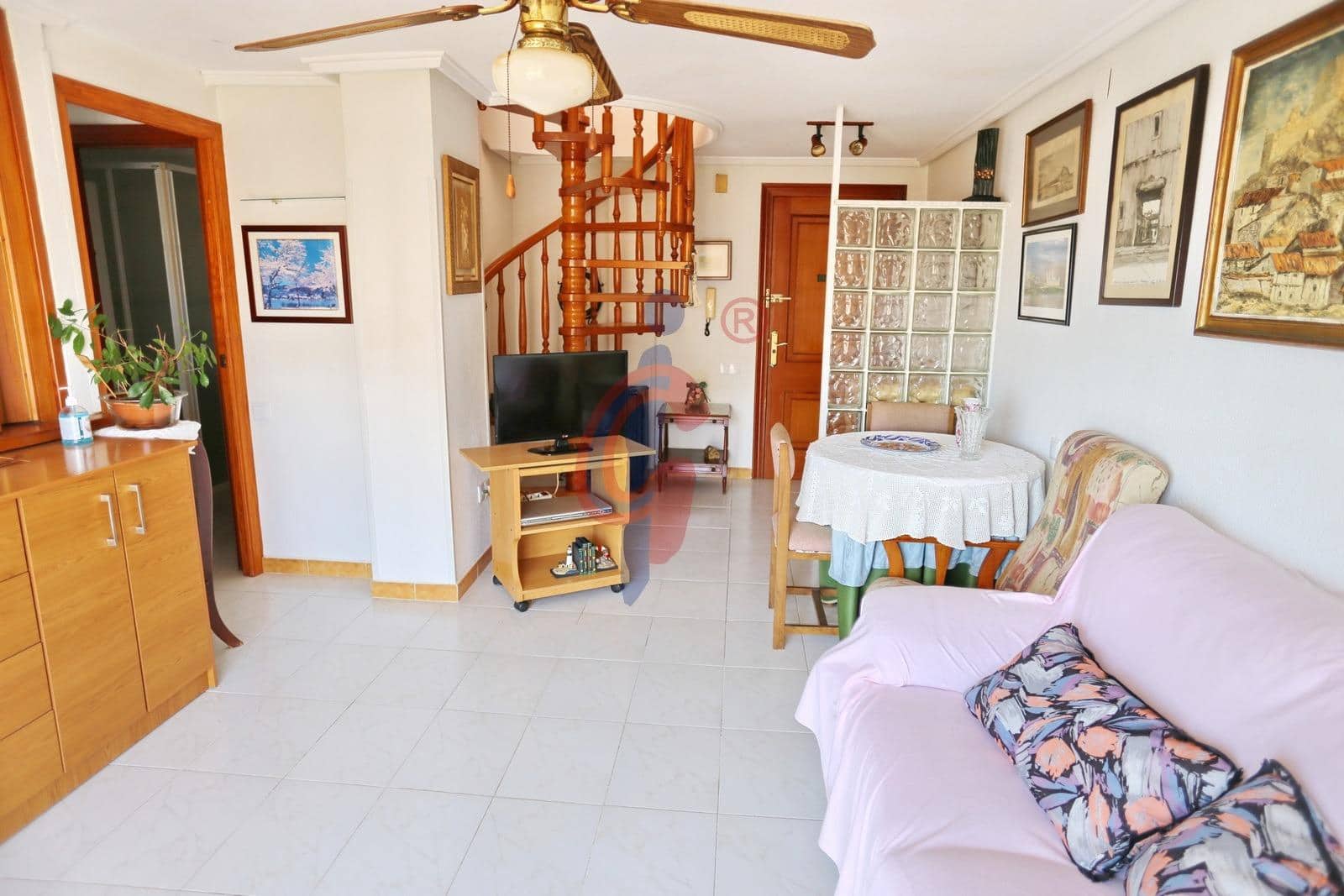 2 soveværelse Penthouse til salg i Guardamar del Segura med garage - € 232.000 (Ref: 8915208)