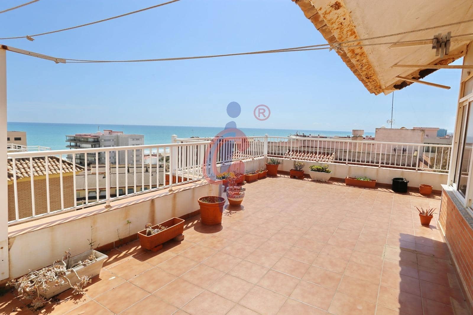 2 chambre Penthouse à vendre à Guardamar del Segura avec garage - 232 000 € (Ref: 8915208)