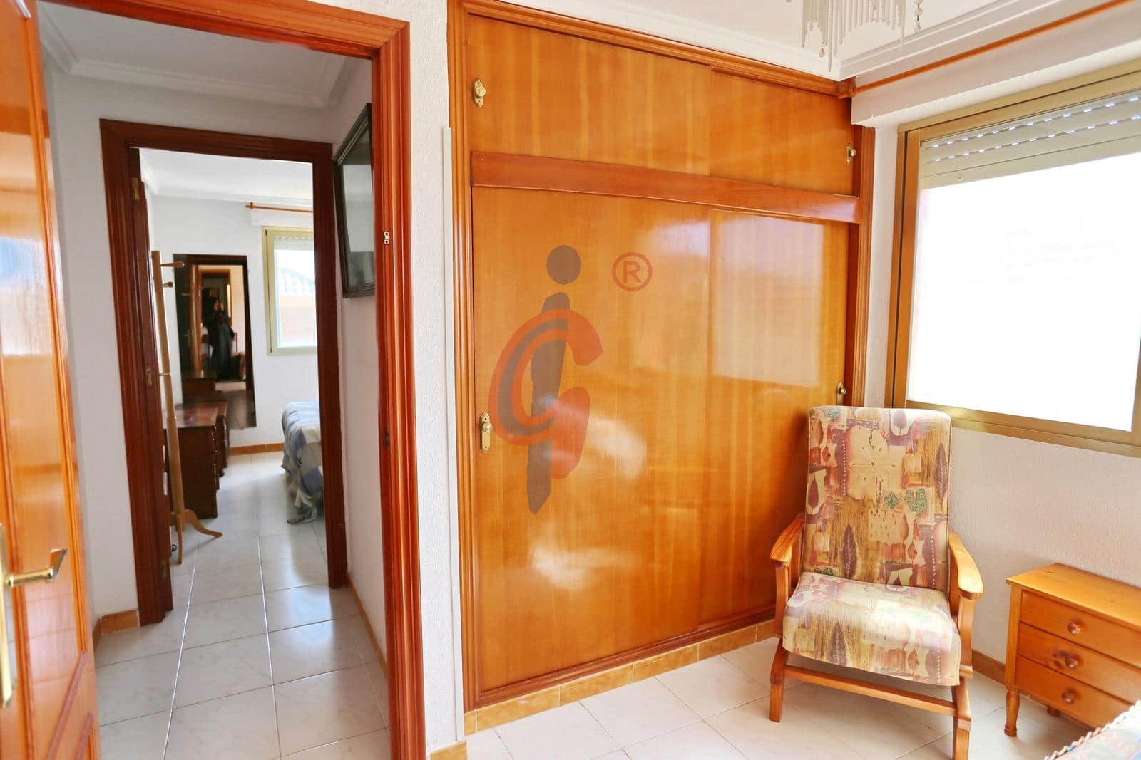 2 chambre Penthouse à vendre à Guardamar del Segura avec garage - 232 000 € (Ref: 8915208)