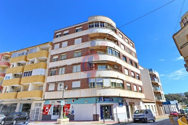 3 soveværelse Lejlighed til salg i Zona Pueblo, Guardamar del Segura - € 175.000 (Ref: 8926264)