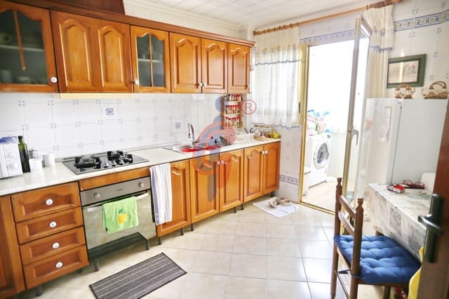 3 soveværelse Lejlighed til salg i Zona Pueblo, Guardamar del Segura - € 175.000 (Ref: 8926264)