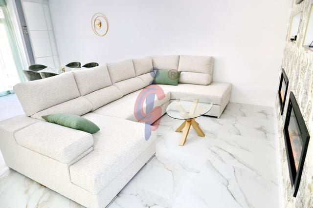 3 slaapkamer Appartement te koop in Zona Pueblo, Guardamar del Segura - € 347.000 (Ref: 8928808)