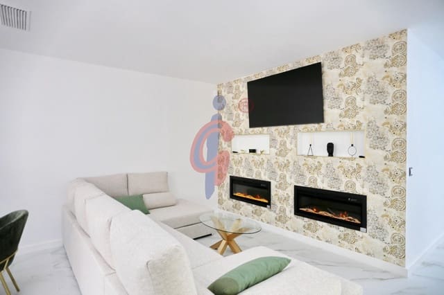 3 slaapkamer Appartement te koop in Zona Pueblo, Guardamar del Segura - € 347.000 (Ref: 8928808)